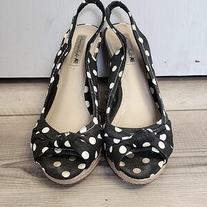 Polka dot wedges